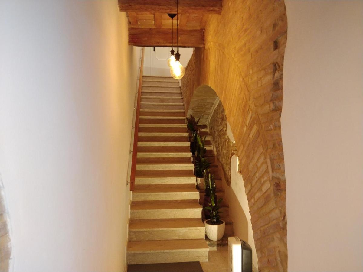 Isi Guesthouse 29 Iesi Exteriér fotografie
