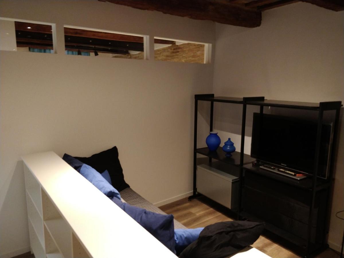 Isi Guesthouse 29 Iesi Exteriér fotografie
